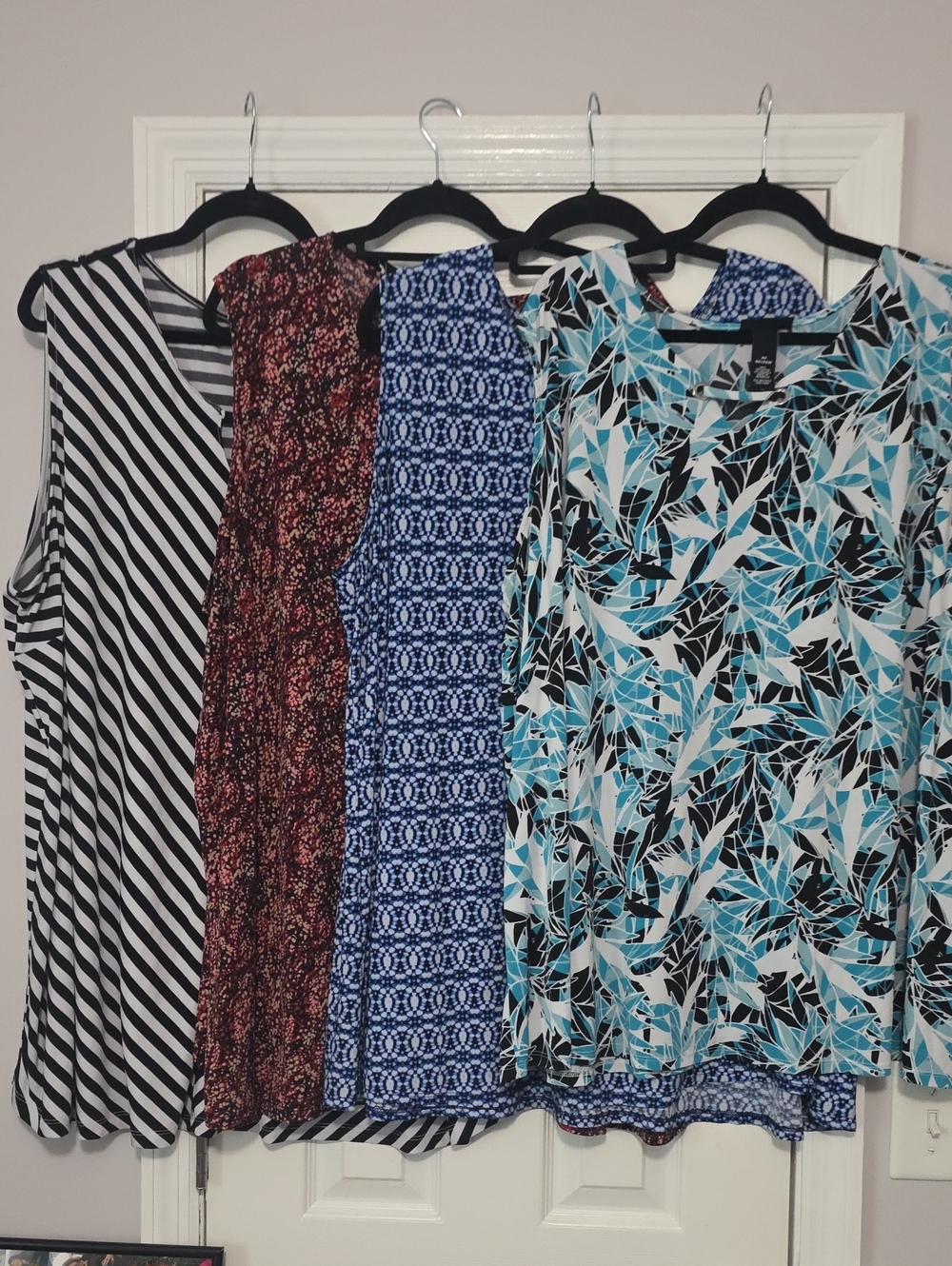 Catherines 4 Piece Tank Top Closet Filler